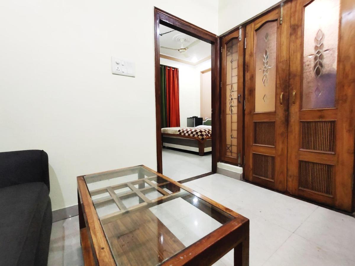 Hotel Aman Palace Prayagraj Extérieur photo